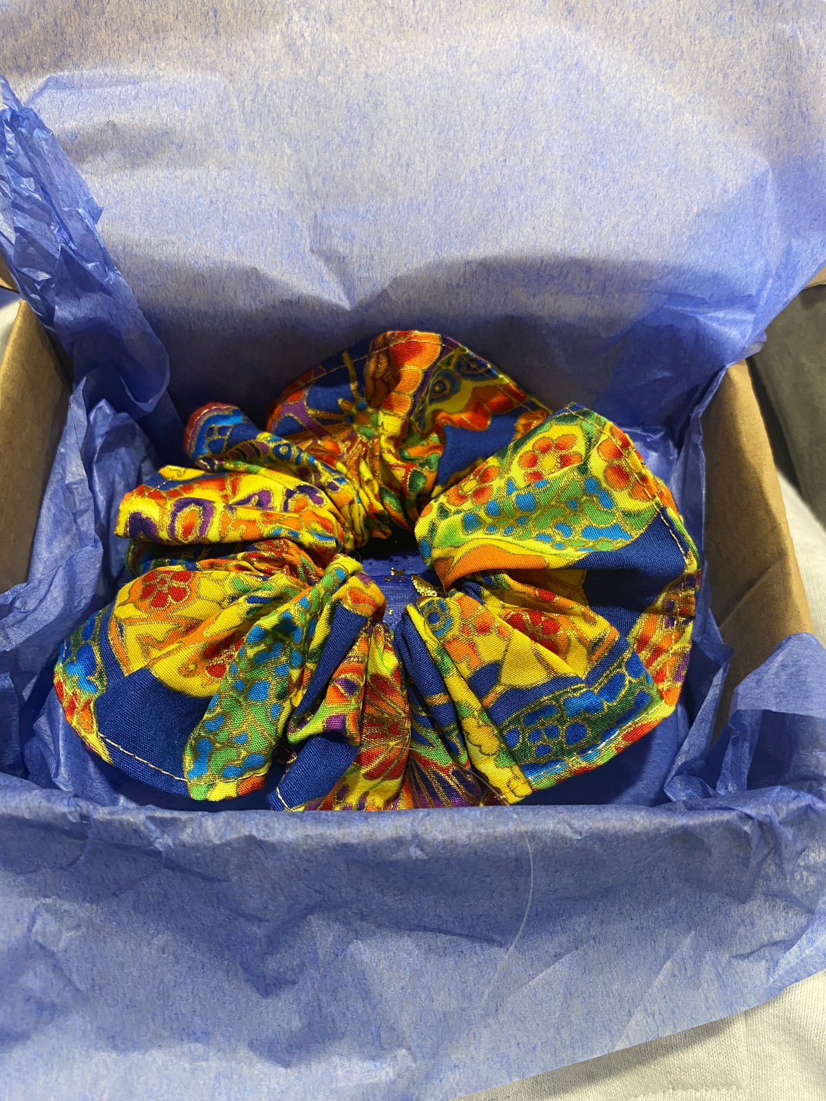 Made with ❤️ : 2 Deluxe boxes and 4 mystery bags